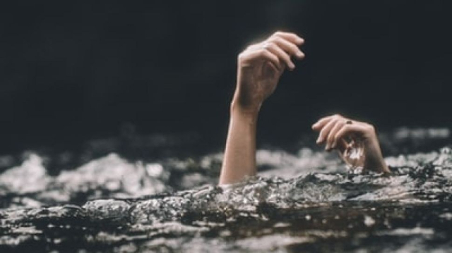 Kelelahan Berenang di Danau Kenidai Kampar, Remaja 16 Tahun Ditemukan Meninggal