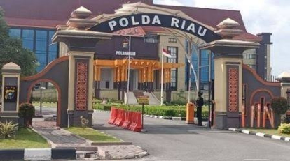 GoRiau Dinilai tak Profesional, Mantan Kadiskes Kampar Minta Kapolri Copot Kapolda Riau dan Tuntut Ganti Rugi Rp15 Miliar