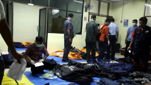 33 Kantong Jenazah Korban Hercules Belum Teridentifikasi