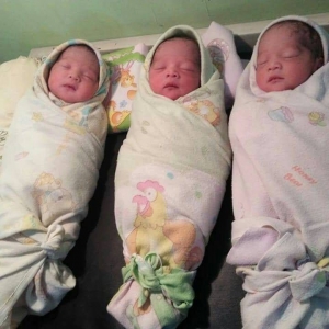 GoRiau Ibu di Serang Lahirkan 3 Bayi Kembar dalam Mobil Saat Menuju Rumah Sakit, Ketiganya Diberi Nama Avanza