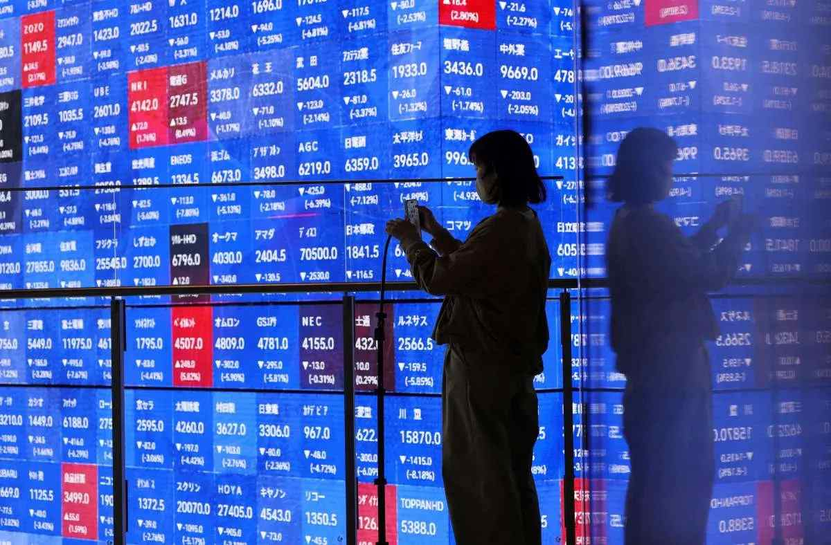 Capai Rekor, Saham Apple Naik 16% YTD Berkat AI dan Laba Kuat