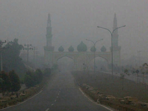 Akibat Kabut Asap, Ujian Mid Semester di Pelalawan Belum Terlaksana