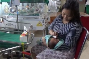 GoRiau Usai Gempa 7,4 SR, Ibu Muda Ini Bawa Bayinya Mengungsi dengan Berjalan Kaki 5 Hari Sejauh 684 Kilometer