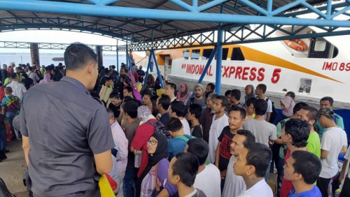 Dideportasi Malaysia, 53 TKI Tiba di Pelabuhan Dumai, 1 Lagi Hamil 4 Bulan