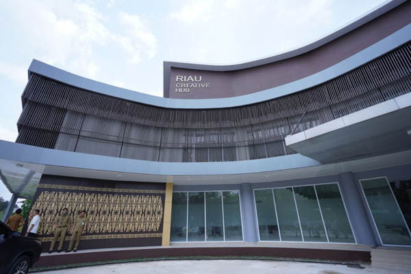 Gedung RCH dan Quran Center Diharapkan Selesai Saat HUT Riau