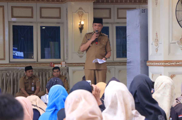 Pj Walikota Pekanbaru Silaturahmi dengan Ketua RT-RW dari 4 Kecamatan
