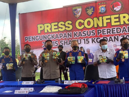 Tim Gabungan Ditpolairud Polda Riau dan Kabaharkam Polri Gagalkan Penyeludupan 15 Kg Sabu di Dumai