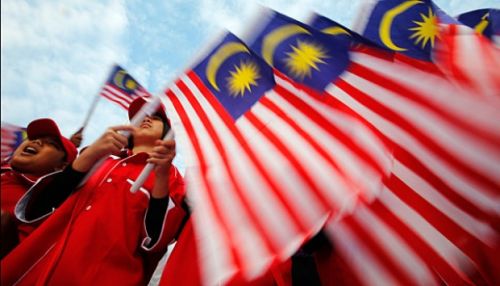 Pemilu Malaysia Hari Ini, Anwar dan Najib Bersaing Ketat