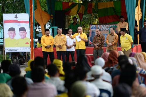 Andi Rachman Berhasil Dorong Petani Sawit Riau Terima Rp67,8 Miliar Dana Replanting