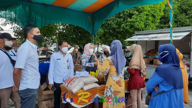 Operasi Pasar Murah Berjalan Lancar, DiskopUKM Dagrin Kuansing Berharap Harga Tetap Normal Jelang Lebaran
