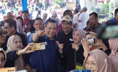 Pj Gubernur Riau Hadiri Halal Bihalal Ikasmansa Pekanbaru