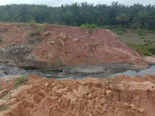 4 Kolam Jebol, Limbah Pabrik PT SIPP di Duri Mengalir ke Anak Sungai Rangau