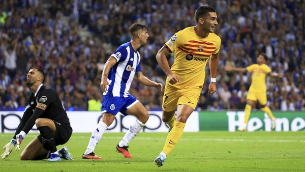 Ferran Torres Lone Goal Secures Barcelona’s Victory Over Porto in Champions League Group H Match