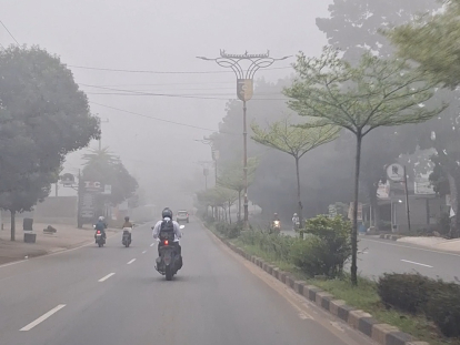 Kuansing Berlakukan Pembelajaran Daring di Tengah Kabut Asap yang Kian Pekat
