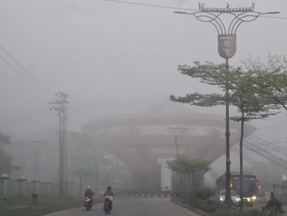 Kabut Asap Pekat Selimuti Kuansing, Pemerintah Tak Liburkan Sekolah