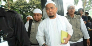 GoRiau Ustaz Arifin Ilham Terluka Kena Gas Air Mata Saat Tenangkan Massa, Begini Kondisinya Sekarang
