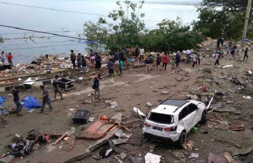 APSI Riau dan FPR Boyong Vokalis Band Internasional Debu Hibur Korban Tsunami Palu
