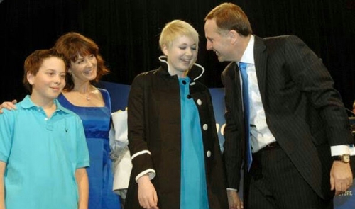 Mengharukan, Ingin Jadi Suami dan Ayah yang Baik, PM Selandia Baru John Key Putuskan Mundur