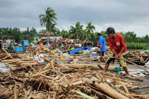 Topan Kammuri Renggut 13 Jiwa di Filipina