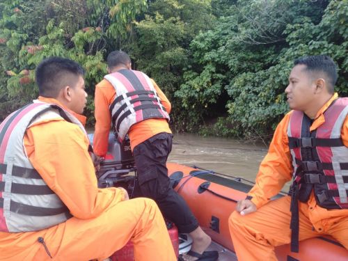 Balita 3 Tahun yang Tenggelam di Sungai Rokan Riau Belum Ditemukan, Basarnas Lakukan Pencarian hingga 11 Jam Sehari