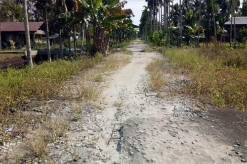 Warga Desa Bina Sempian Dambakan Normalisasi Tali Air dan Jalan Semenisasi