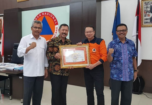 Kali Kedua, Riau Raih Penghargaan Bebas Karlahut dari BNPB, Edwar: Ini Berkat Partisipasi Semua Elemen