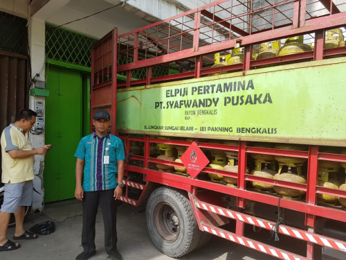 Temukan Distribusi Elpiji 3 Kg Tidak Tepat Sasaran, Disdagperin Bengkalis Beri Teguran Keras Agen dan Pangkalan