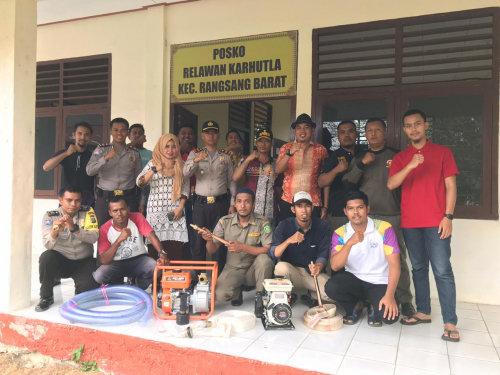 Bersama Pihak Kecamatan, Polsek Rangsang Barat Bentuk Posko Relawan Karhutla