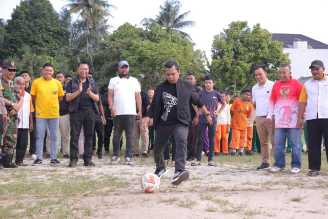 Buka Turnamen Sepak Bola Kulim Cup, Pj Walikota Pekanbaru Ingatkan Pemain dan Wasit Jaga Sportivitas