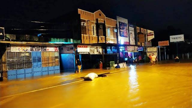 Hujan Datang, Ibu Kota Kuansing Tenggelam