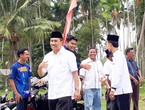 Syamsuar Janji Tingkatkan Honor Guru Madrasah se-Riau