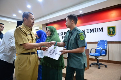 Puasa, ASN Pemprov Riau Dilarang Bermalas-malasan