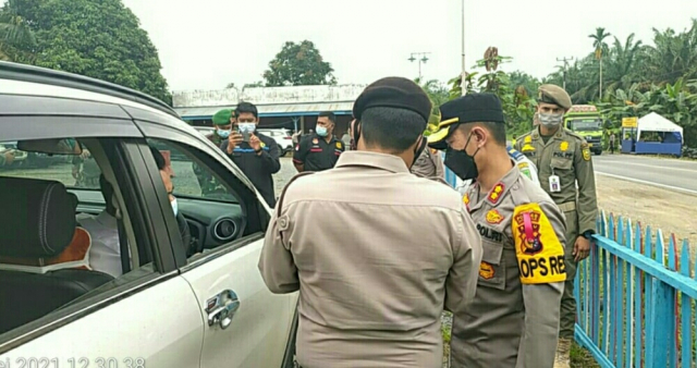 Hingga Sore Ini, Puluhan Kendaraan Mudik Diminta Putar Balik di Pos Perbatasan Riau-Jambi
