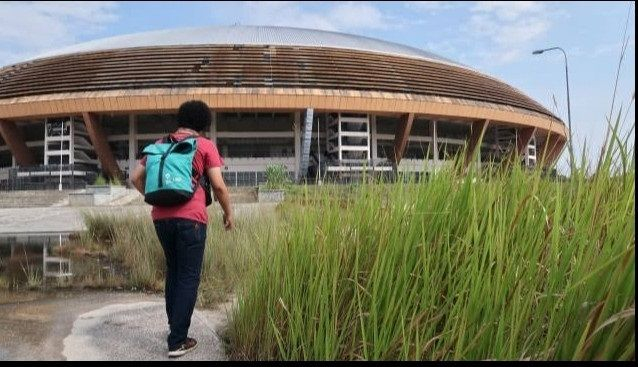 Kumpulkan 1,2 Ton Sampah di Stadion Utama, PR Kebersihan Riau Masih Menumpuk