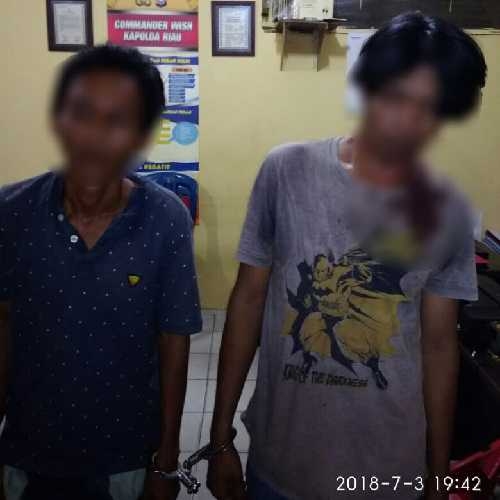 Kehabisan Bensin saat Kabur, 2 Penjambret di Pekanbaru Digulung Polisi