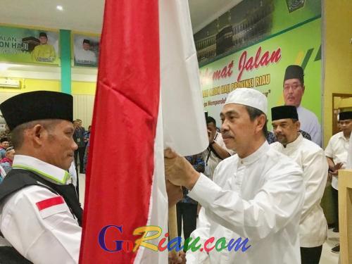 Ukir Sejarah, 443 JCH Kloter Pertama Provinsi Diberangkatkan dari Embarkasi Haji Antara Riau