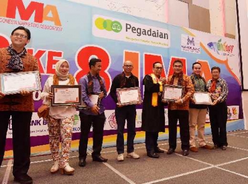 IMA Chapter Pekanbaru Raih Bronze Champion Award 2017 di Munas Manado