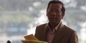 GoRiau Mahfud MD: Gaji Hakim MK di Atas Rp 100 Juta, Cukup untuk Biaya Hidup