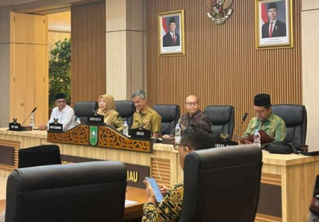 Pemprov Riau Dukung Ekonomi Syariah Lewat Wakaf dan Zakat