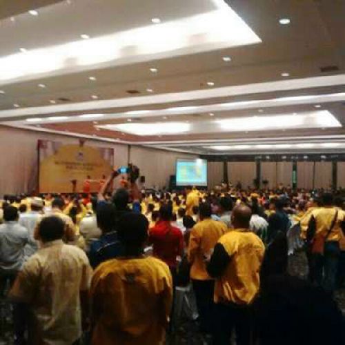 Yorrys: Kalau Ada yang Rongrong Pemerintah, Kami Hadang