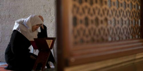 Hatinya Bergetar Setiap Dengar Azan, Gadis Slovakia Ini Akhirnya Bersyahadat