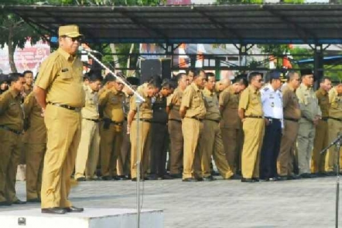 Sekda Meranti Ajak PNS Tingkatkan Kinerja