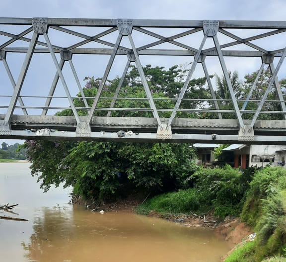 Jembatan di Kuansing Ini Terancam Rubuh karena Abrasi Sungai, Marwan Minta Perhatian dari Pemerintah