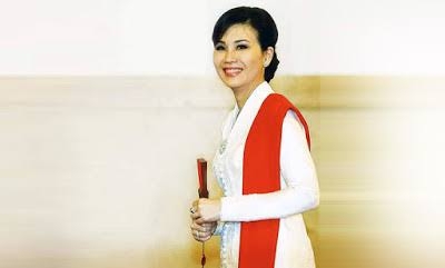 Kepergok Ketemu Good Friend di Singapura, Veronica Tan Tanyakan Ini ke Adik Ahok