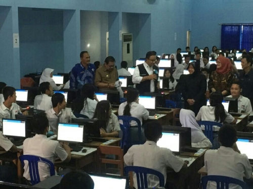 Lembaga Bimbel Buatkan Kunci Jawaban UN, Mendikbud: Kita Cabut Izinnya