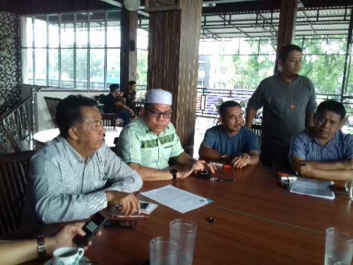 Puluhan Jemaah di Riau Merasa Ditipu PT Kiblatain Jaya Wisata, Setelah Sempat Terlantar di Malaysia, Kuasa Hukum Ajukan Somasi