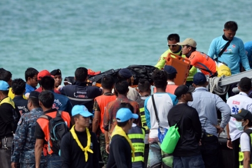 Kapal Wisata Tenggelam, 33 Turis Tewas, 23 Belum Ditemukan