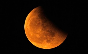 GoRiau Gerhana Bulan Sebagian Terjadi Nanti Malam, Umat Islam Diimbau Shalat Khusuf
