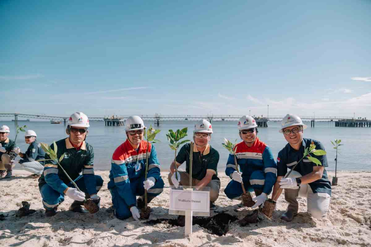 Perkokoh Benteng Pesisir Dumai, PHR Tanam 700 Mangrove Tangani Krisis Iklim dan Lindungi Keanekaragaman Hayati