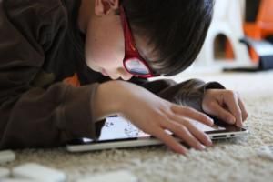 Waduh, Gara-gara iPad Disita, Bocah 9 Tahun Nekat Aniaya Guru